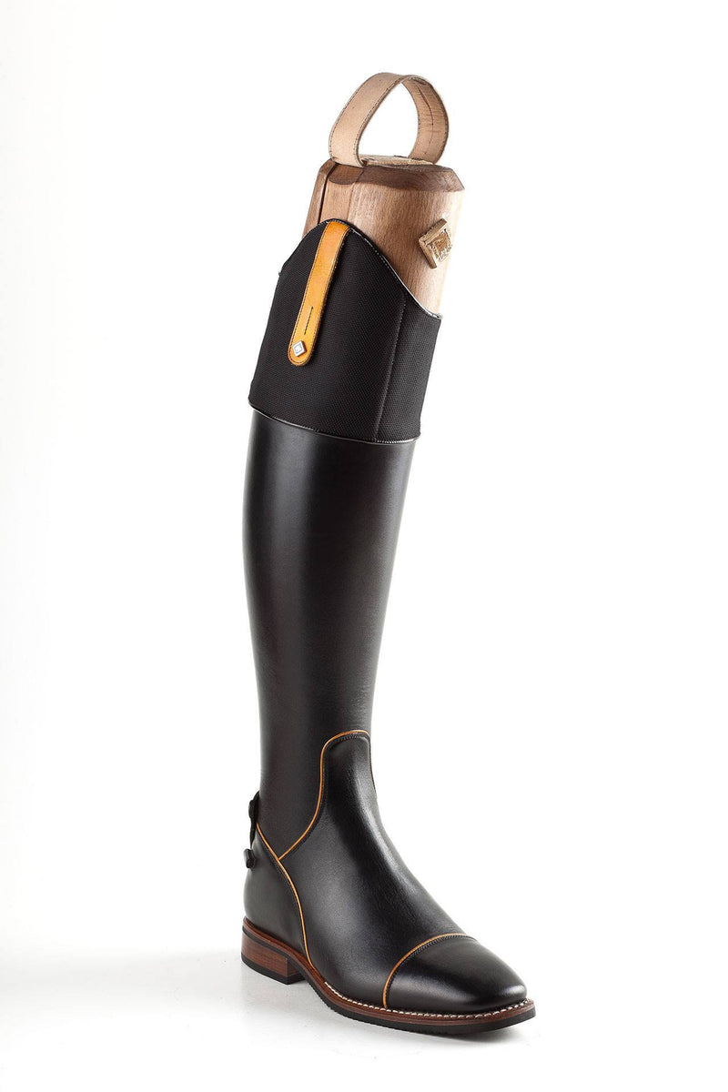 De Niro Maximus Black Front Side View De Niro Maximus Black Front Side View