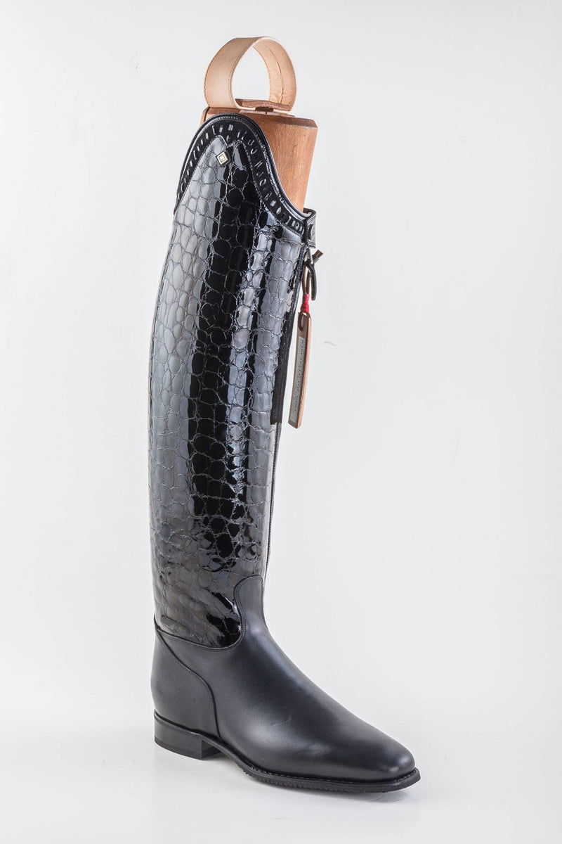 De Niro Raffaello GG63 Front view De Niro Raffaello GG63 Front view